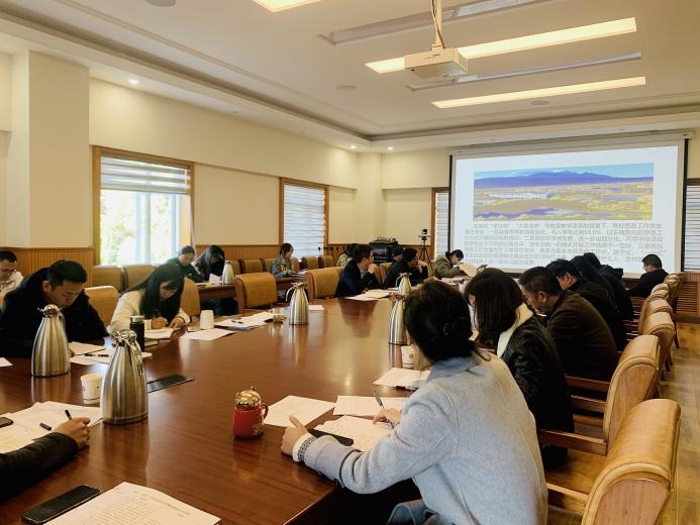 学生中心、服务导向！必赢bwin线路检测中心召开“一站式”学生社区综合管理模式建设工作推进会